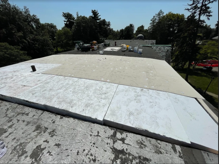 The Expanding Role of EPS (Expanded Polystyrene) in Roofing Construction